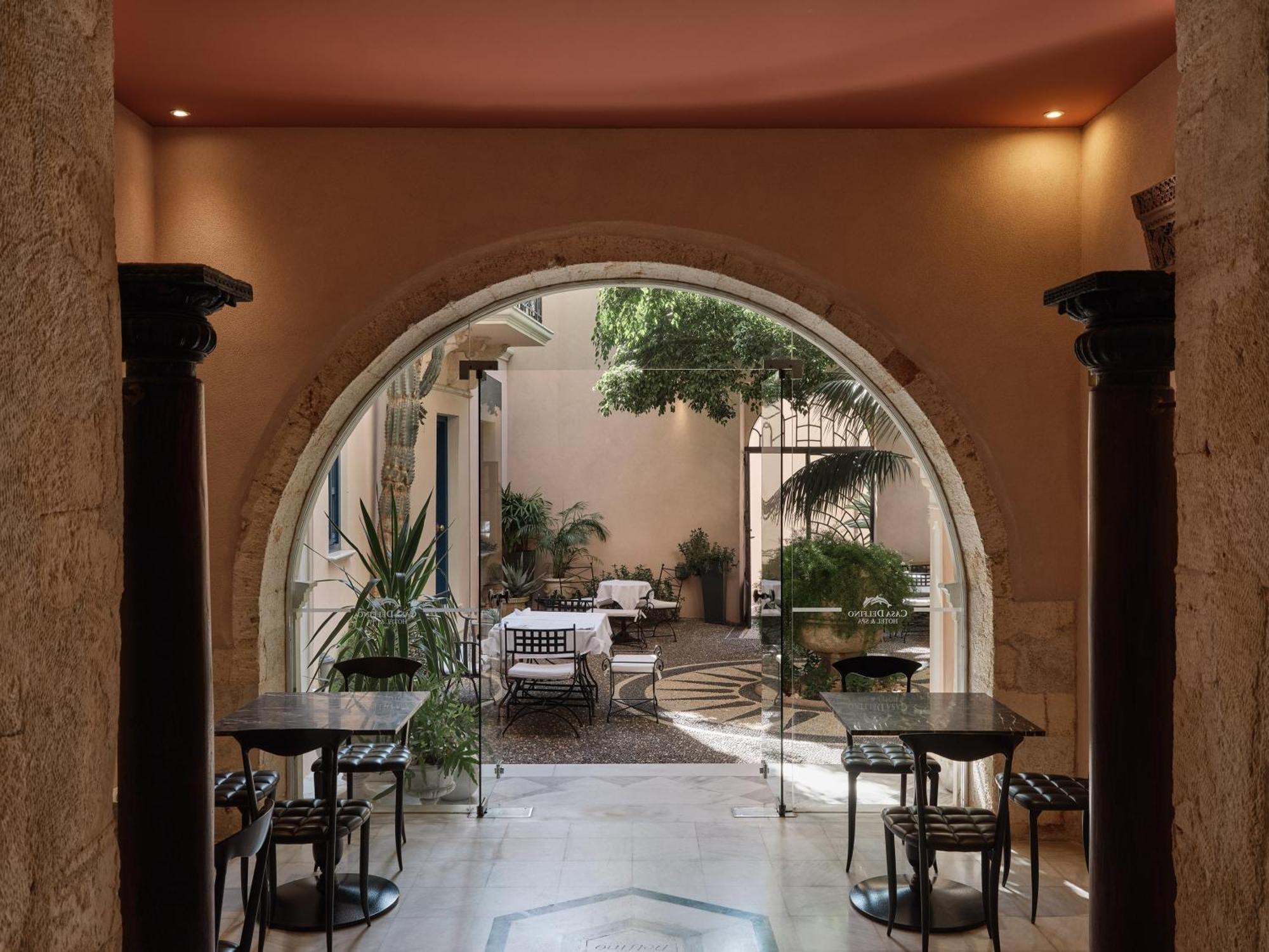 Casa Delfino Hotel & Spa Chrissi Akti Chania Exterior foto