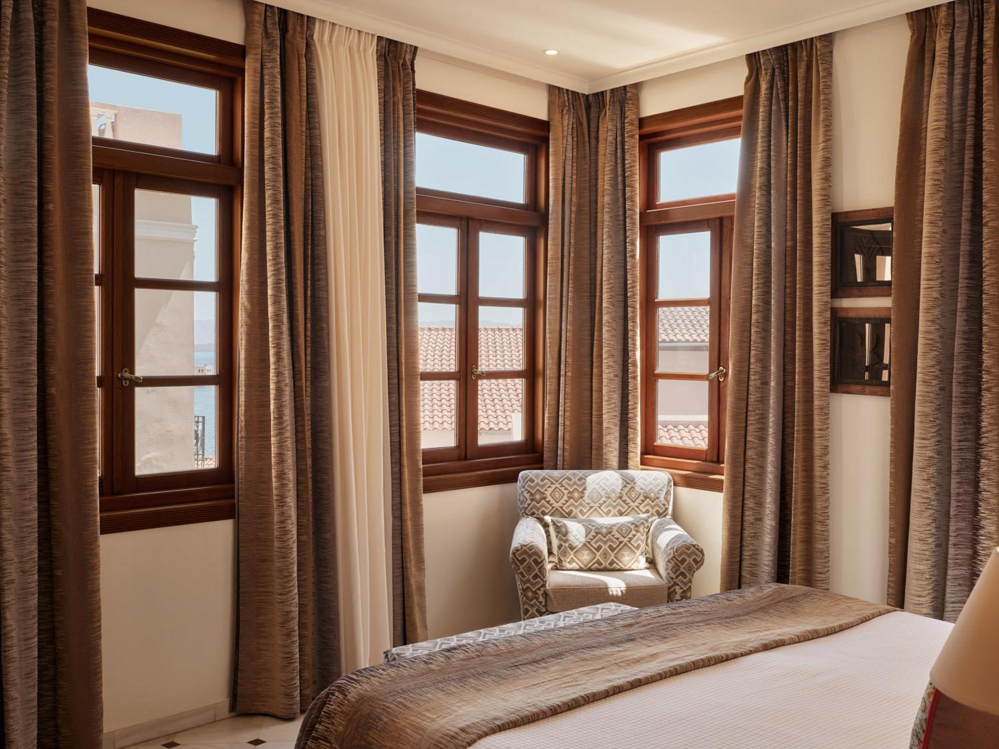 Casa Delfino Hotel & Spa Chrissi Akti Chania Exterior foto